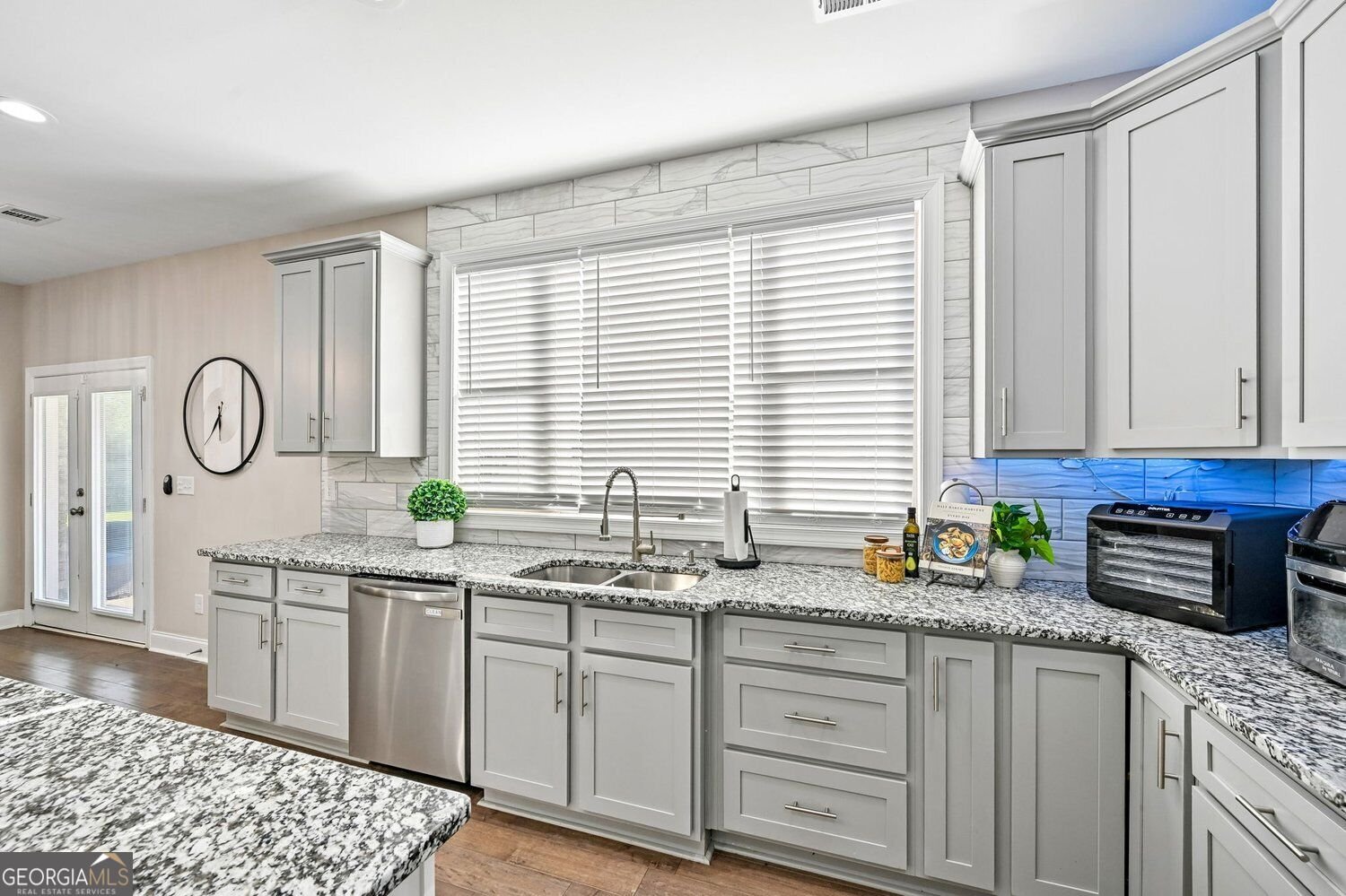 190 Barcelona Drive Covington - Photo 17