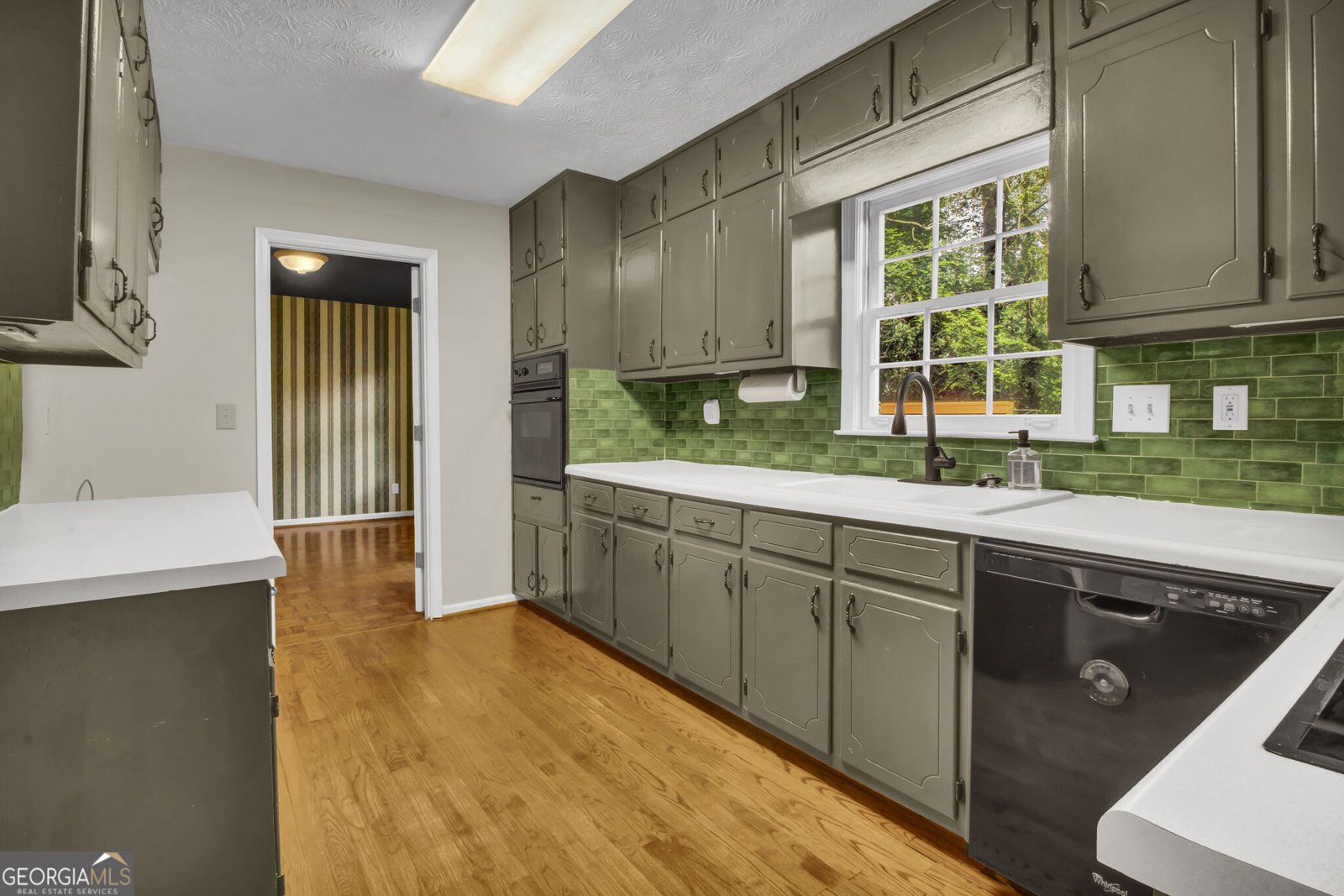 2594 Fontainebleau Court Atlanta - Photo 13