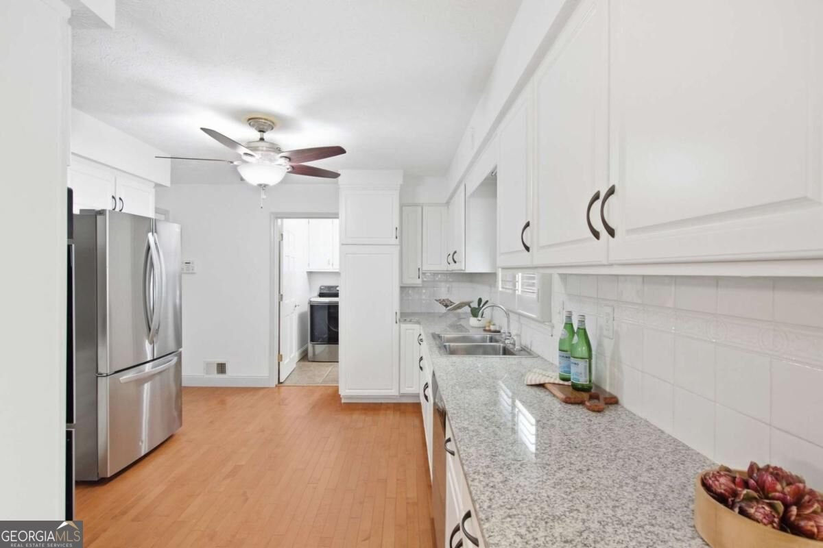 56 Bonnie Lane Lilburn - Photo 10