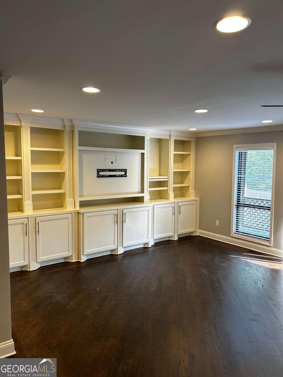1885 D'Youville Lane Atlanta - Photo 7