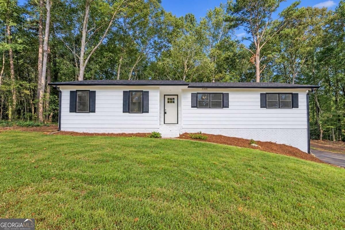 2501 Sandy Court Marietta - main photo