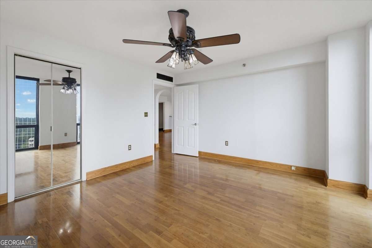 2870 Pharr Court South Atlanta - Photo 18