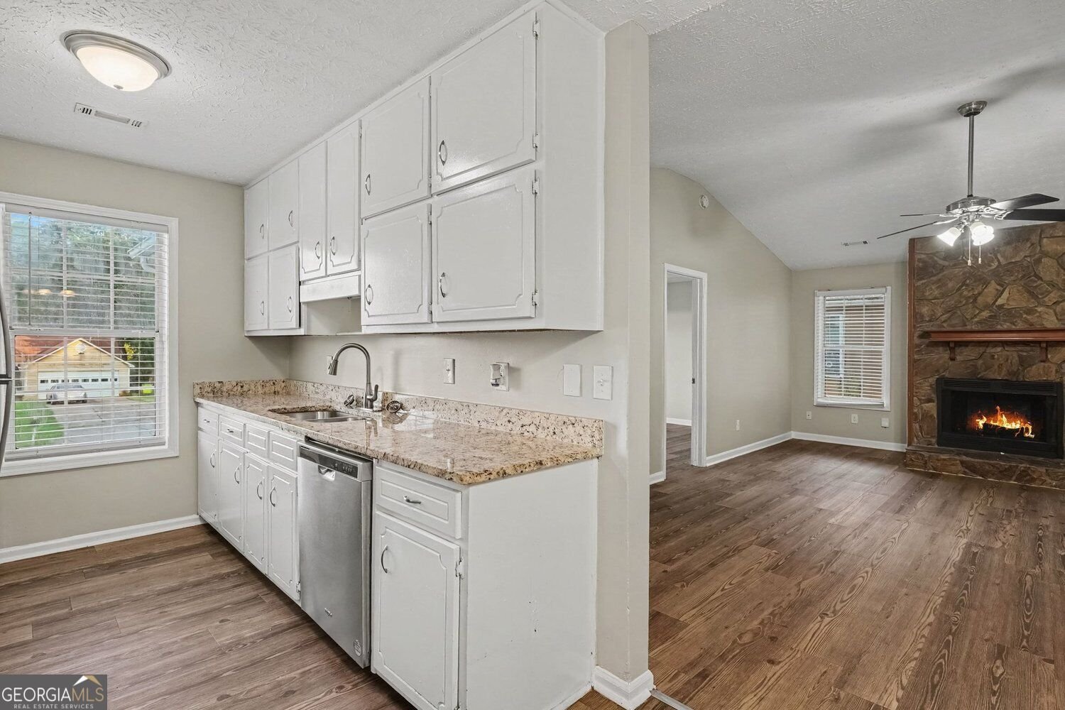 105 Rosebud Lane McDonough - Photo 16