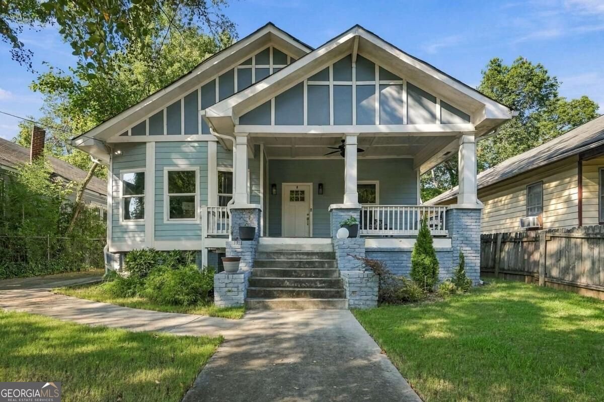 1545 Gordon Street Atlanta - main photo