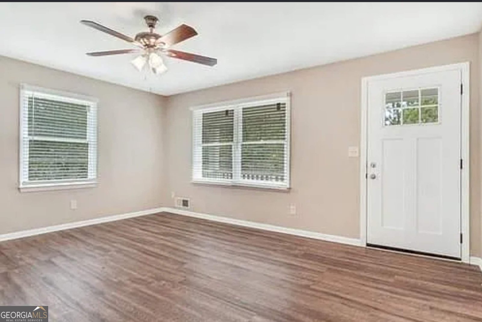6263 Green Acres Drive Covington - Photo 9