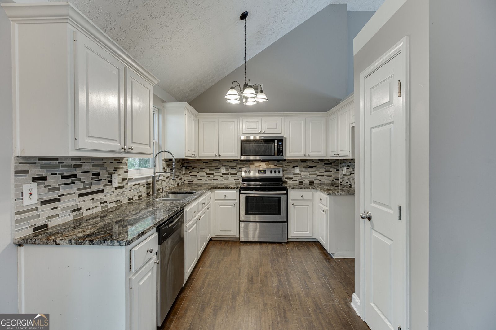 1231 Cumberland Trl Monroe - Photo 9