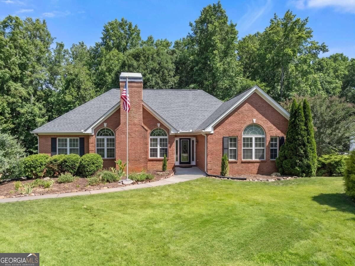 207 Nugget Trail Braselton - main photo