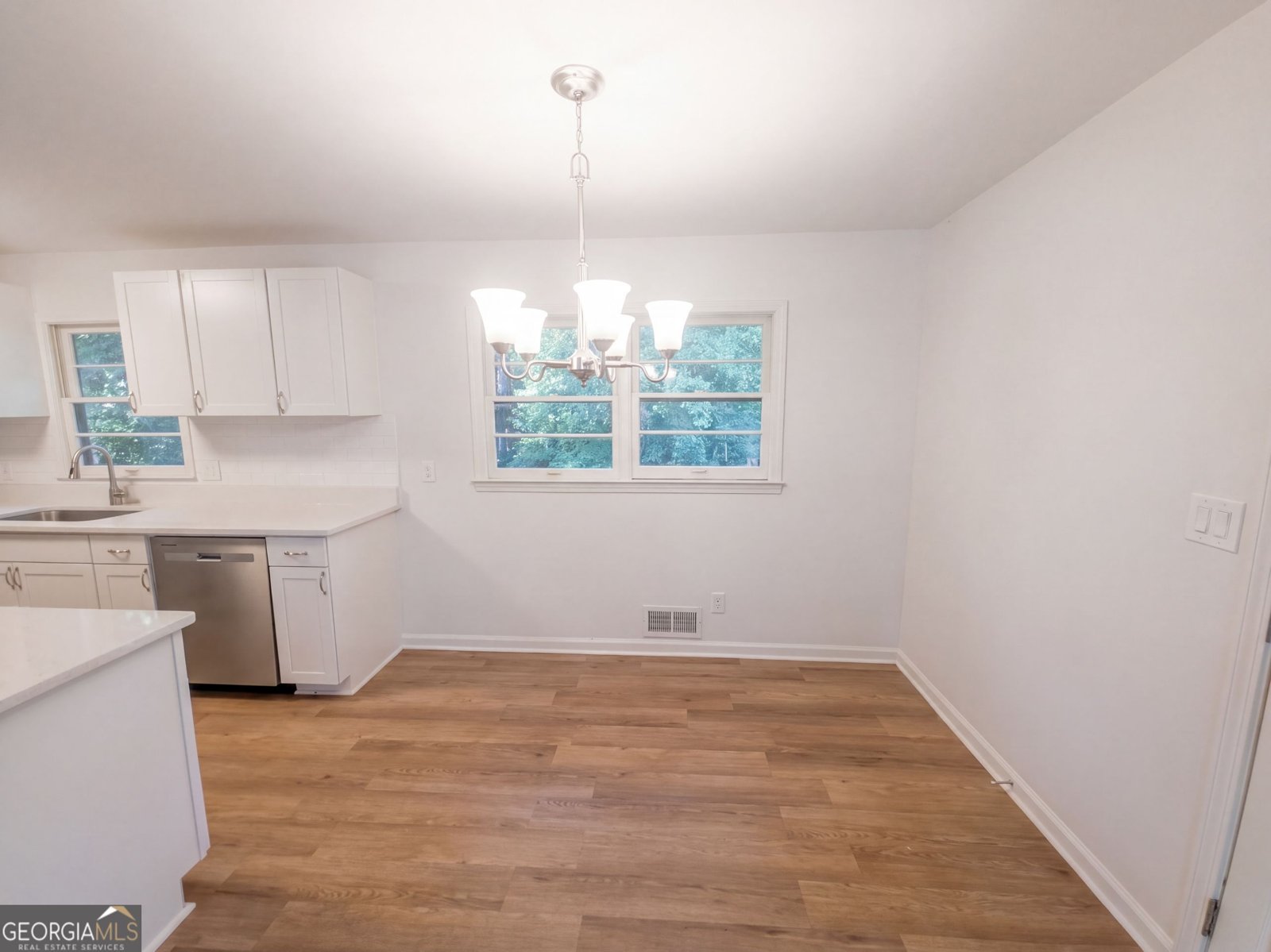 6489 Sweetwater Road Lithia Springs - Photo 8
