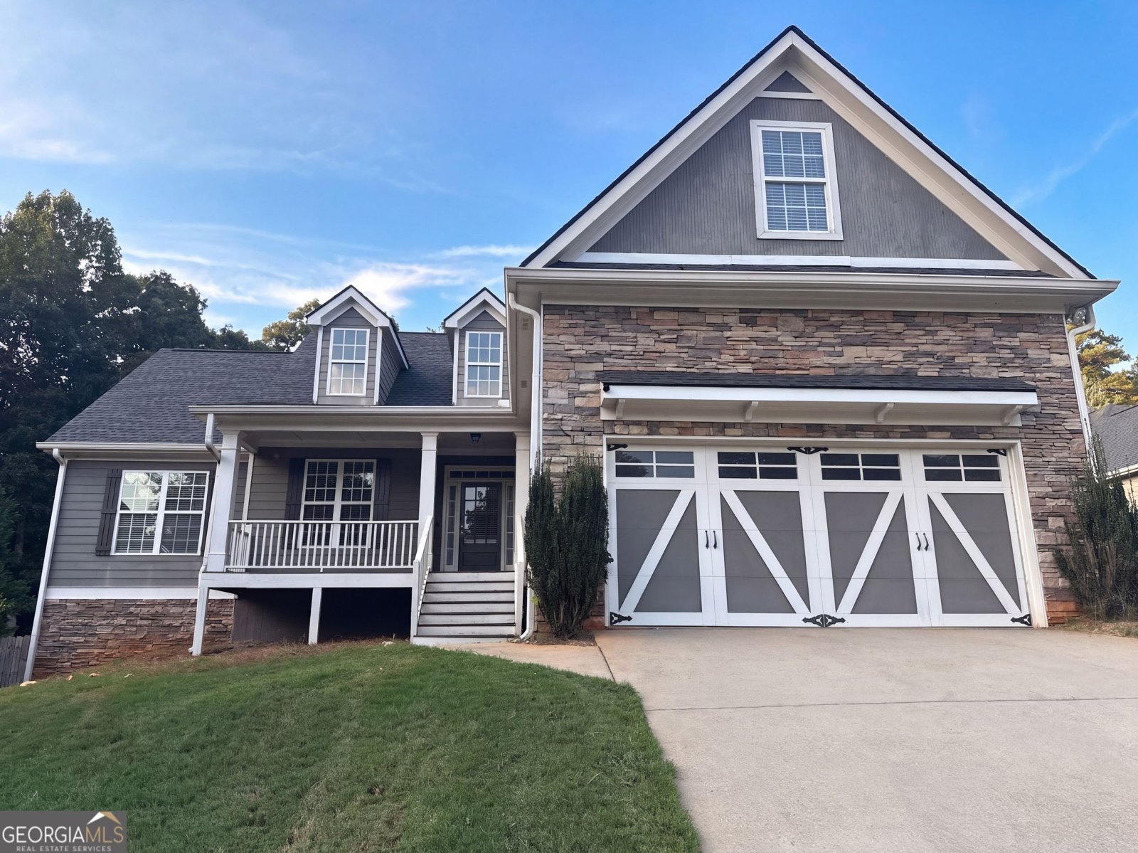 8230 Mossybrook Lane Douglasville - main photo