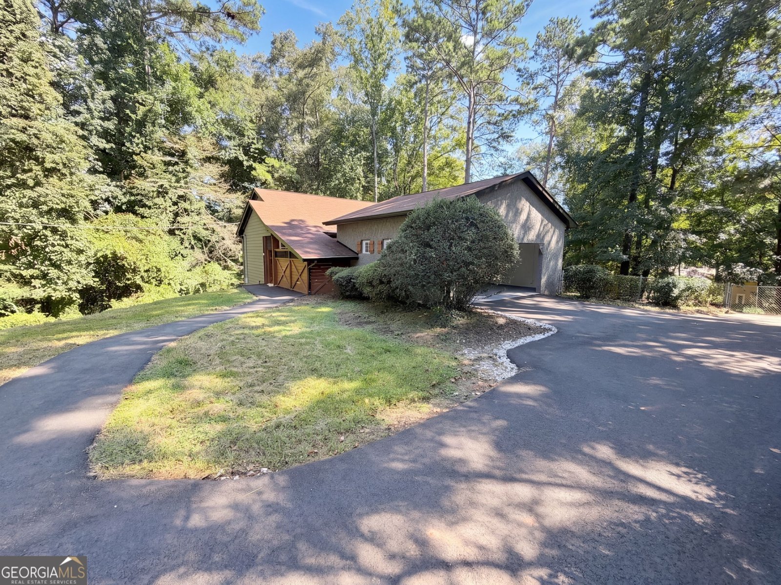 2674 Skylane Drive Marietta - main photo