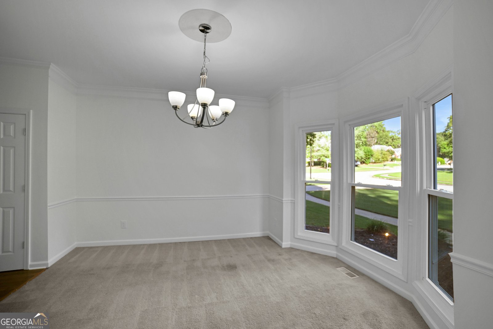 5532 Snowy Orchid Drive Sugar Hill - Photo 12