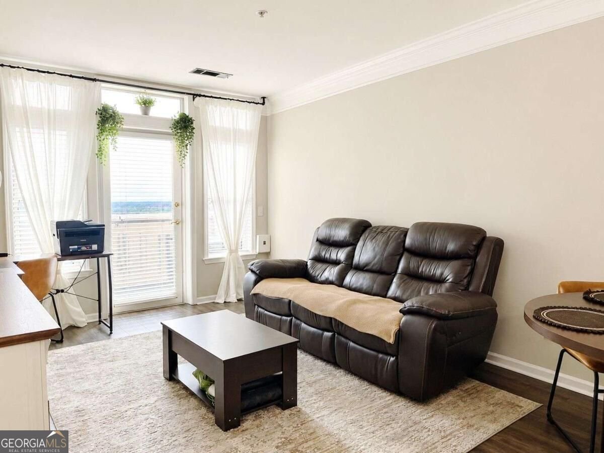 3334 Peachtree Road Atlanta - main photo