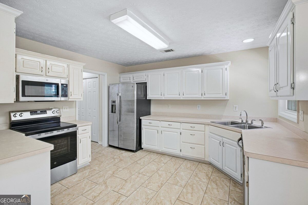 50 Macadamia Court Covington - Photo 14