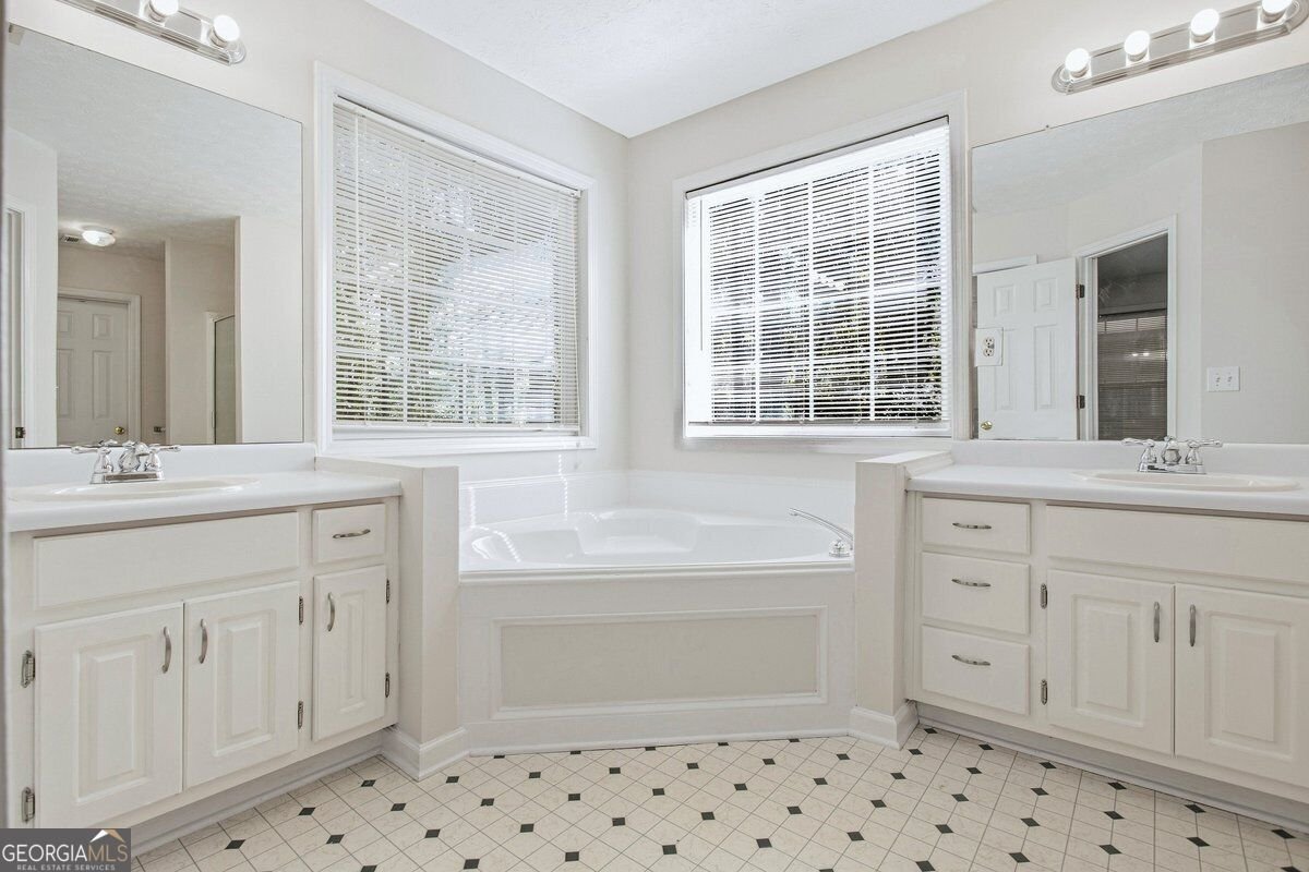 50 Macadamia Court Covington - Photo 20