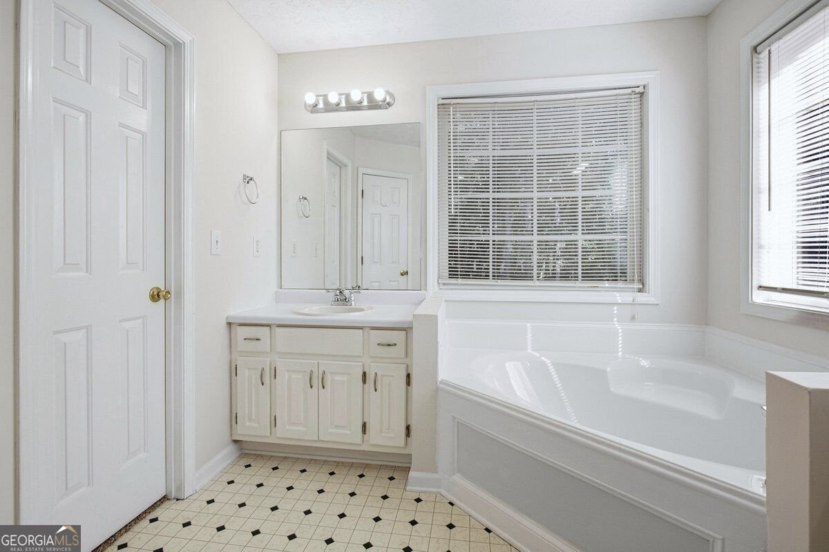 50 Macadamia Court Covington - Photo 21