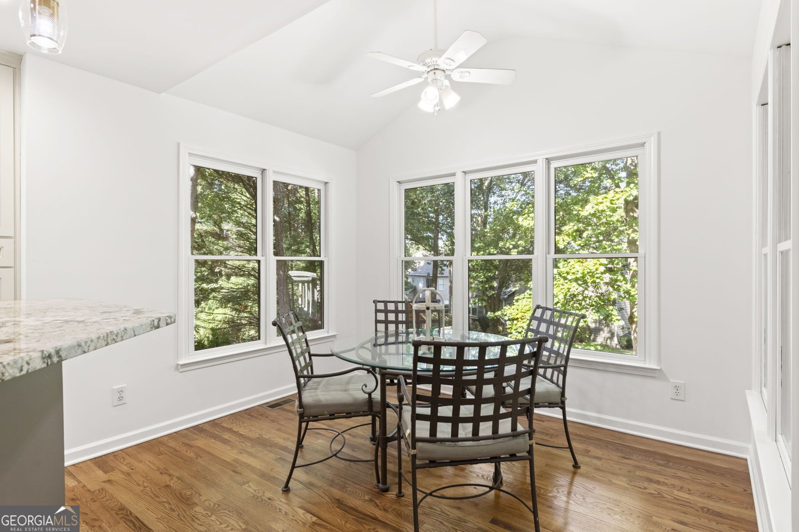 6256 Woodlore Drive Acworth - Photo 12
