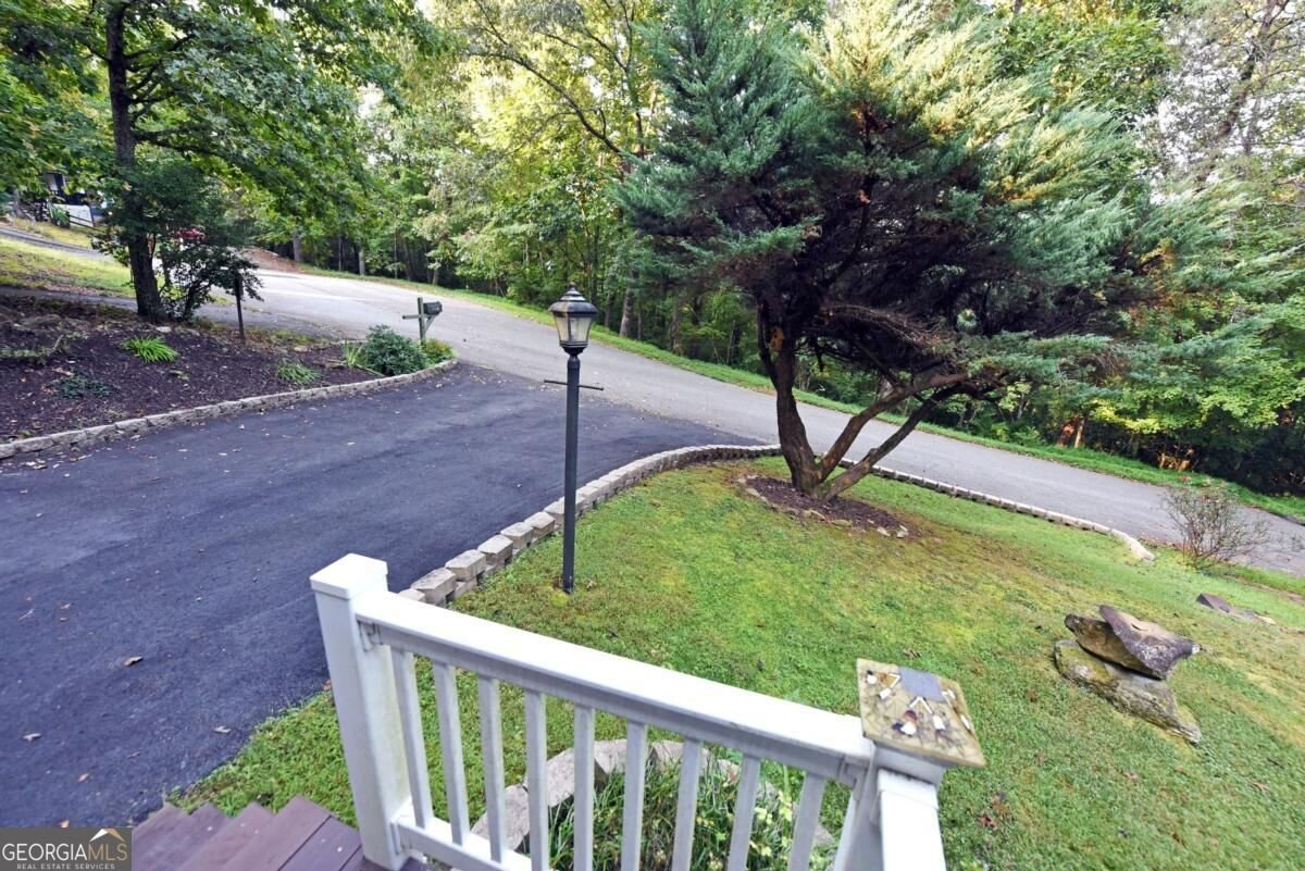 163 B Townhouse Drive Blairsville - Photo 11