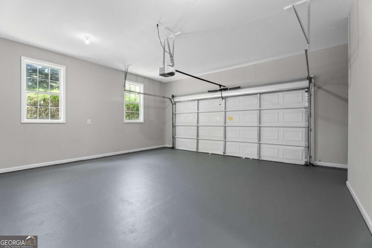 530 Kaitlin Circle Griffin - Photo 36