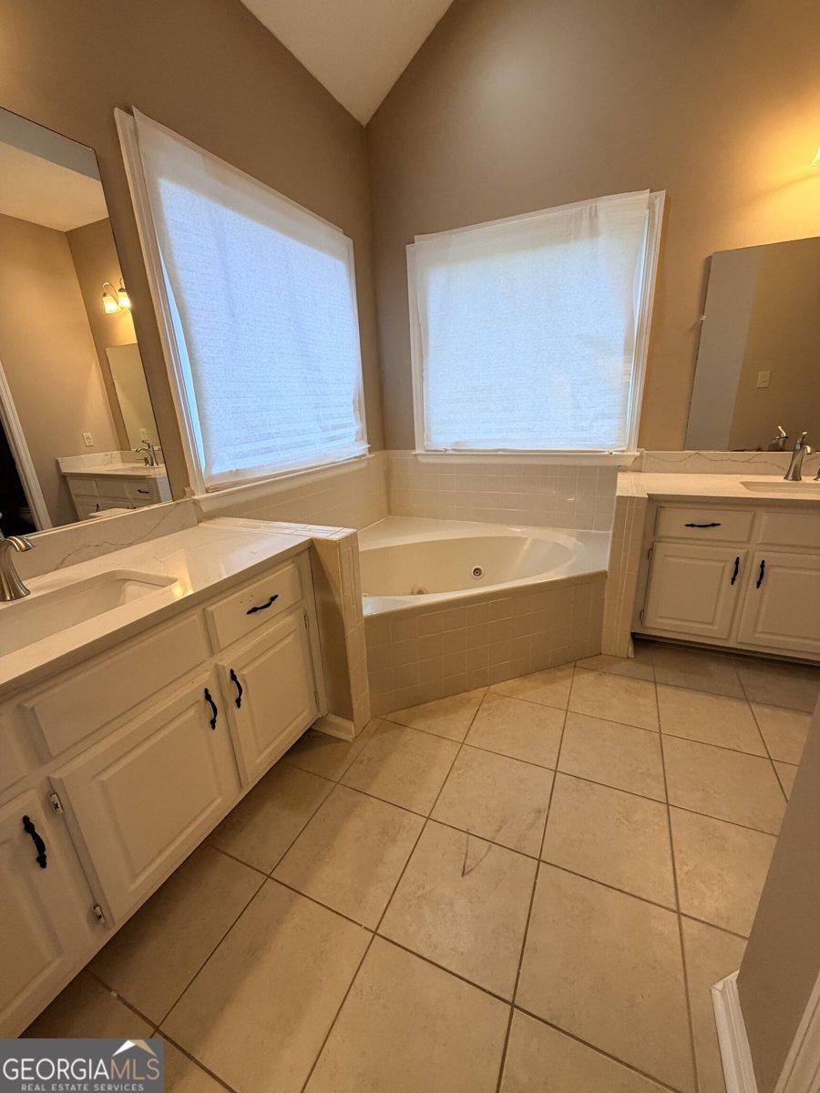 2300 Whispering Pines Lane McDonough - Photo 18