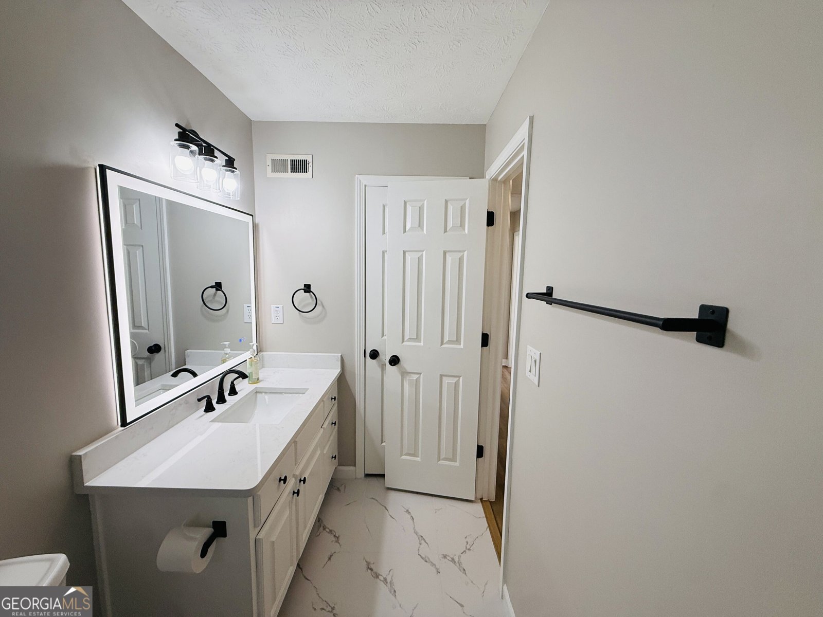 3540 Parkwood Hills Court Snellville - Photo 18