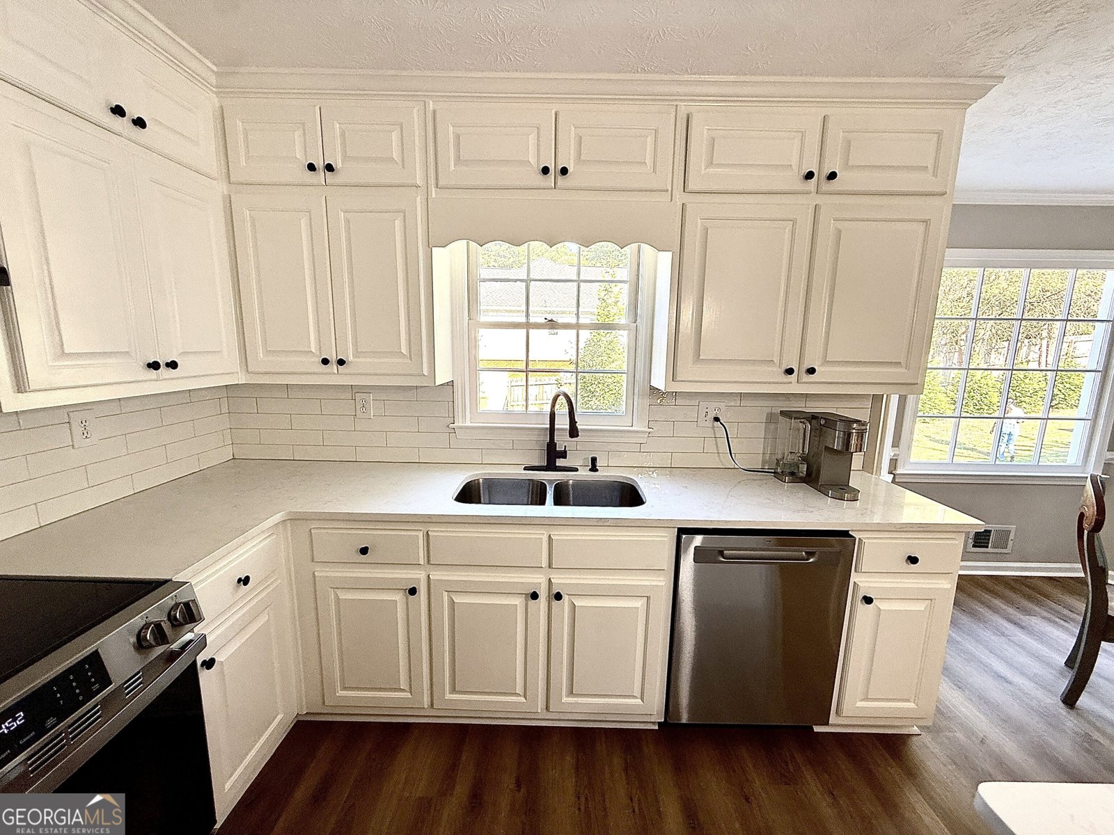 3540 Parkwood Hills Court Snellville - Photo 6
