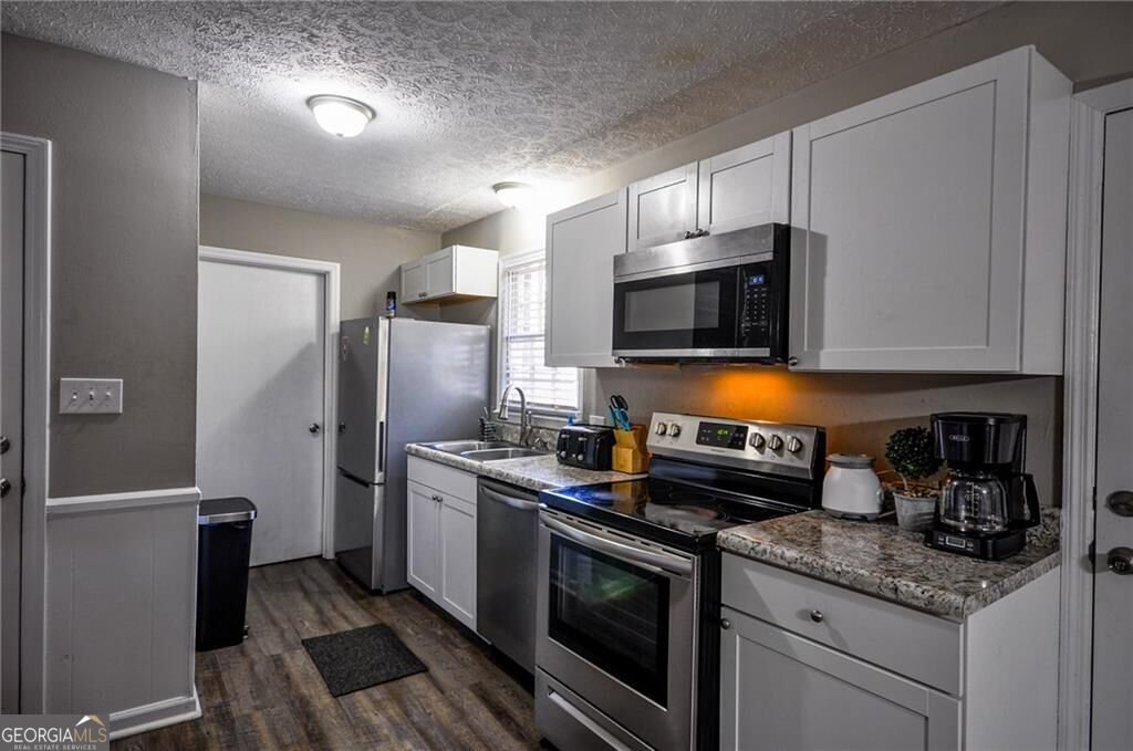 200 Capitol Avenue Winder - Photo 10