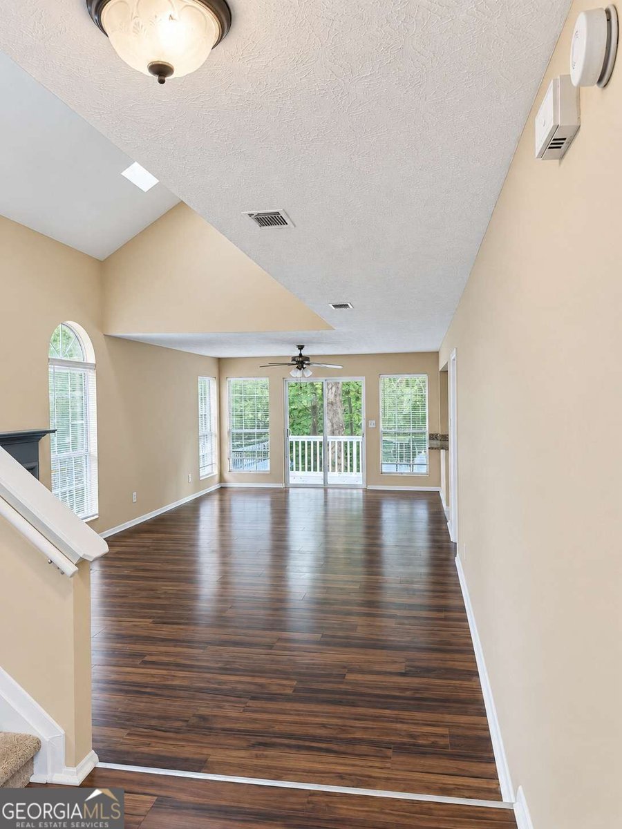 821 Hampton Hill Court Lawrenceville - Photo 10