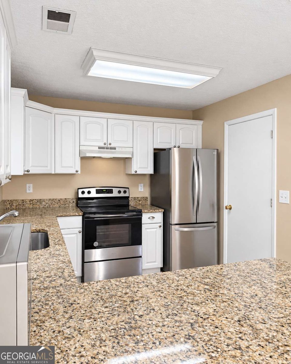 821 Hampton Hill Court Lawrenceville - Photo 8