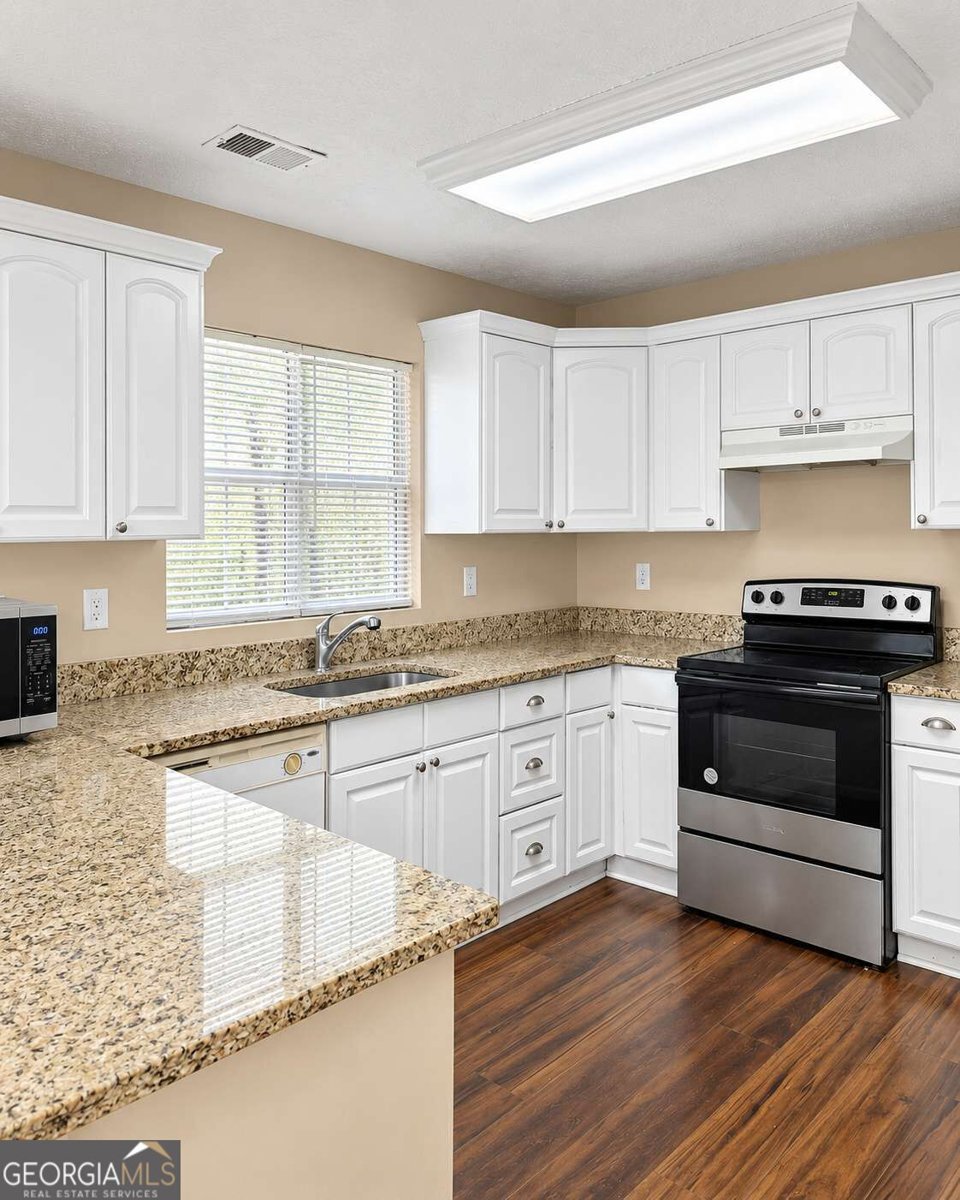 821 Hampton Hill Court Lawrenceville - Photo 9