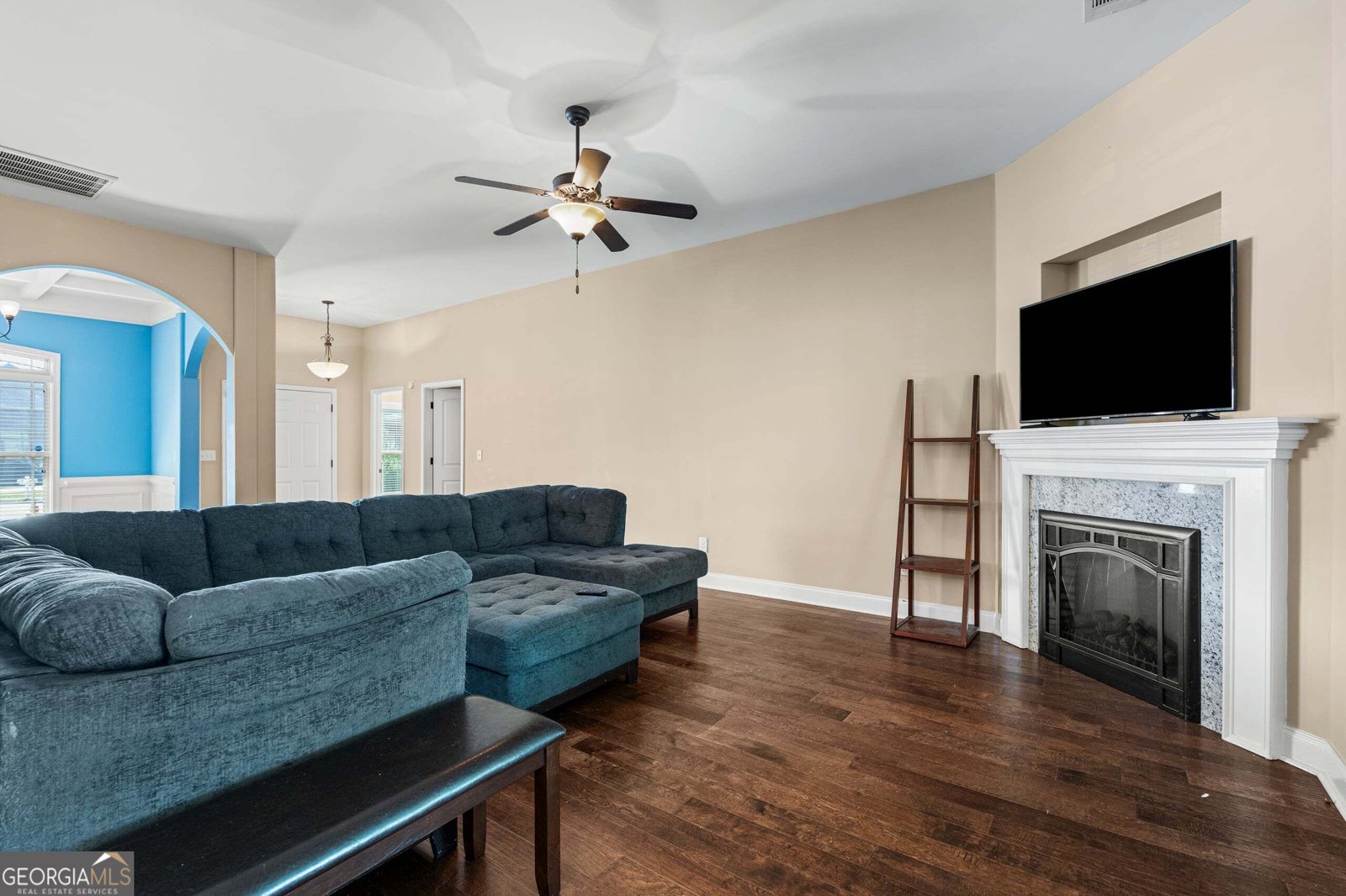 8232 Lantern Court Columbus - Photo 10
