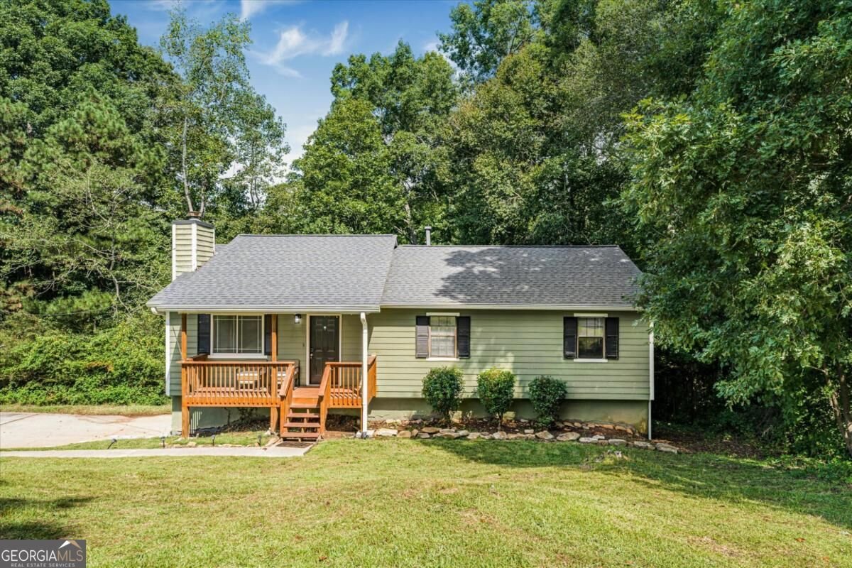 2271 Chestnut Place Lithia Springs - main photo