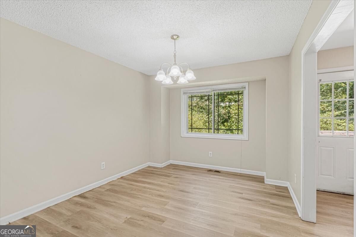 2271 Chestnut Place Lithia Springs - Photo 7