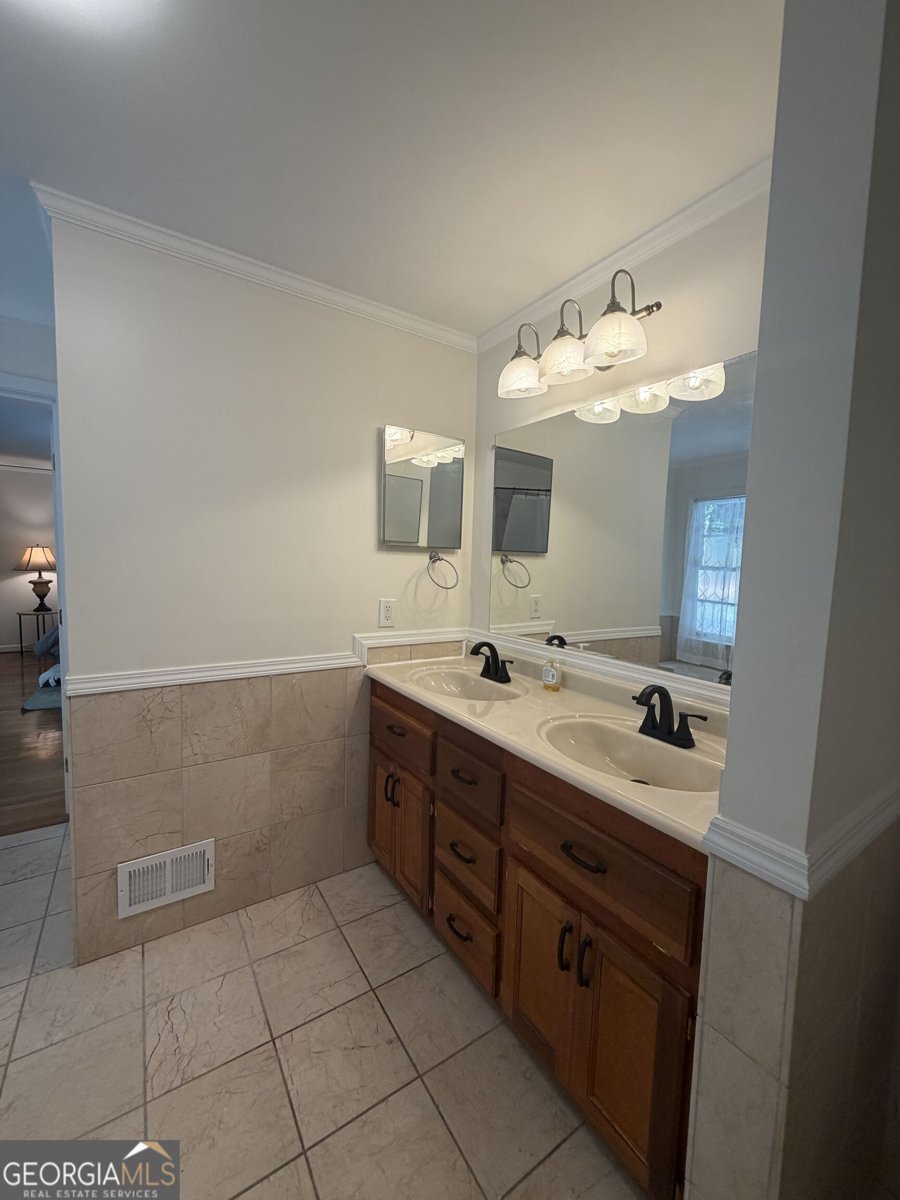 1156 Clydedale Drive Clarkston - Photo 23