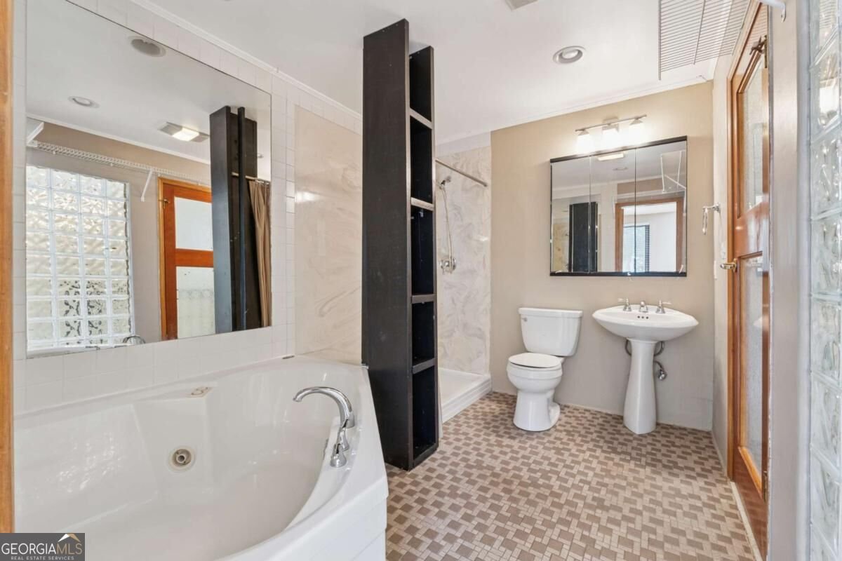 1023 Riverbend Club Drive Atlanta - Photo 19