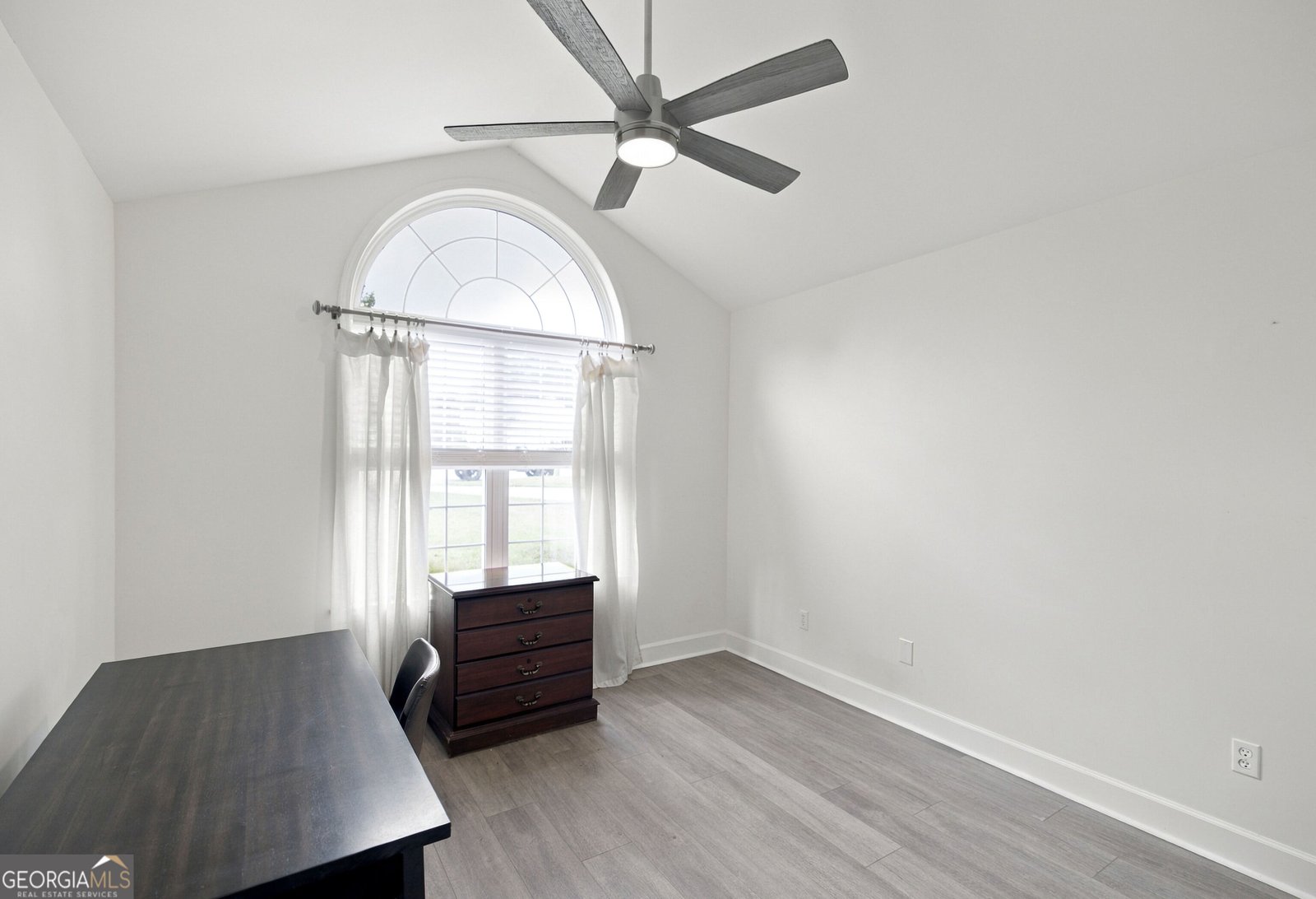221 Muirfield Lane Byron - Photo 8