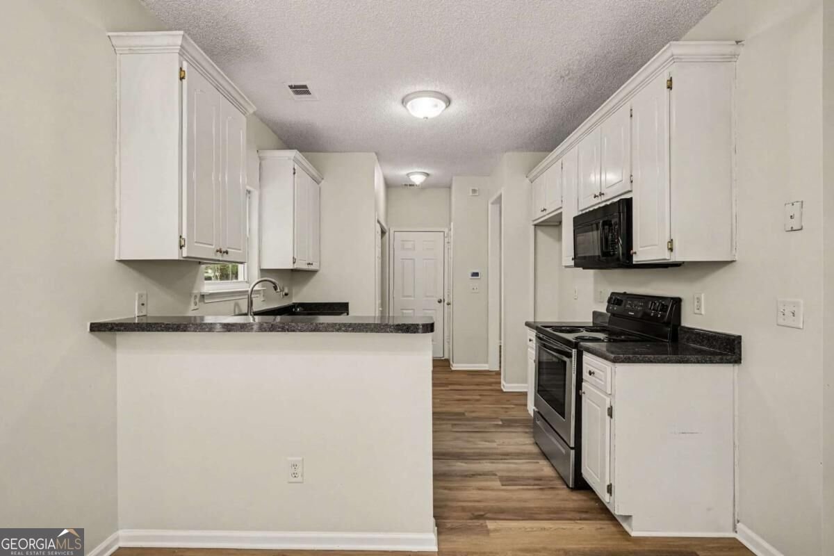 311 Sweetbriar Lane Griffin - Photo 13