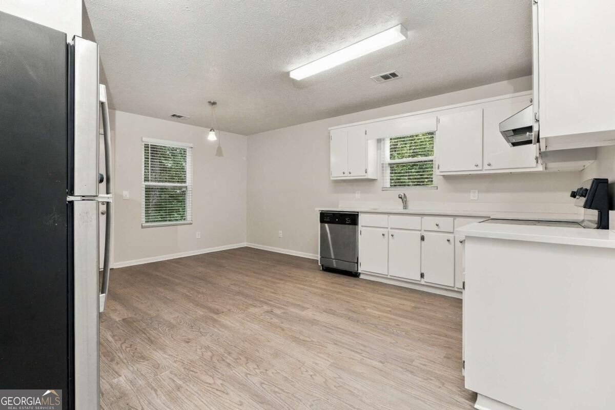 123 Whispering Pine Lane White - Photo 7