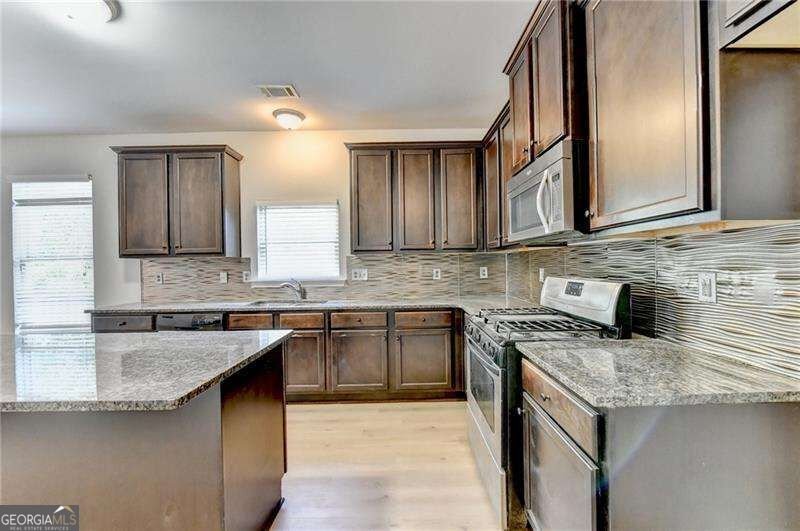 6331 Salinger Court Mableton - Photo 10