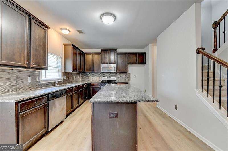 6331 Salinger Court Mableton - Photo 13