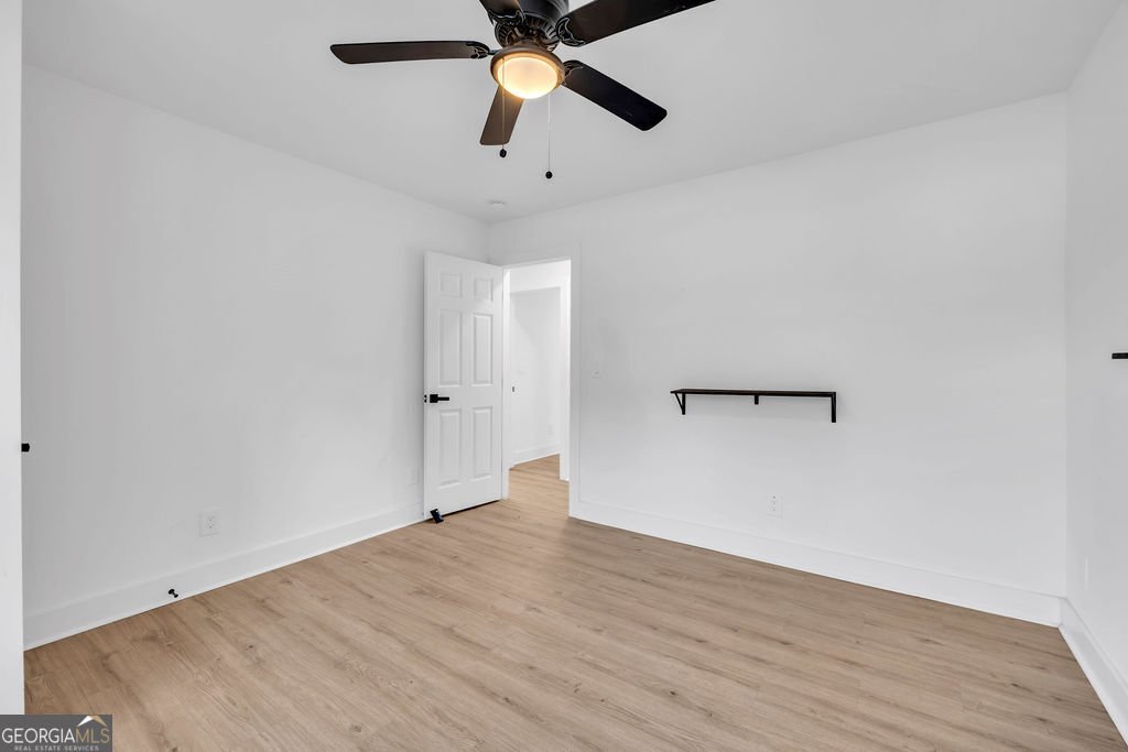 2484 Calvin Avenue East Point - Photo 11