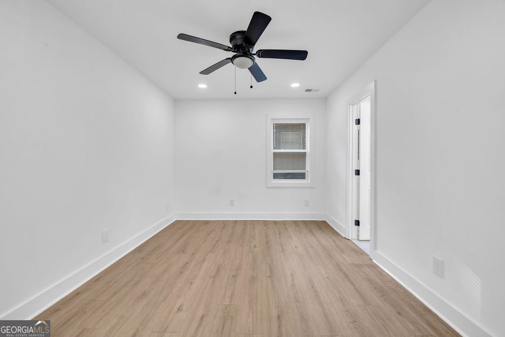 2484 Calvin Avenue East Point - Photo 15