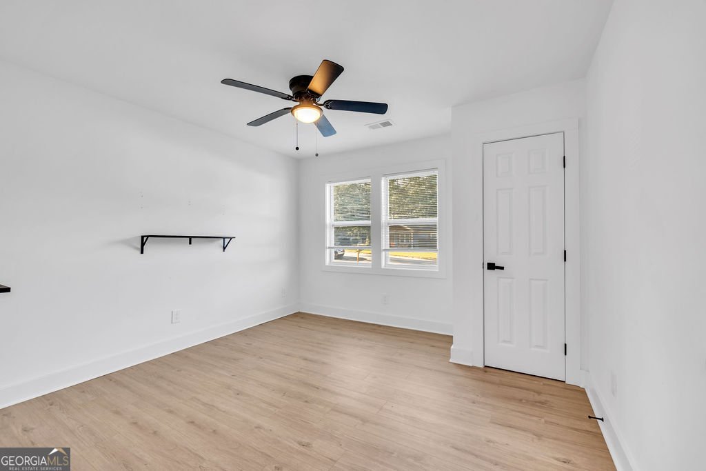 2484 Calvin Avenue East Point - Photo 9