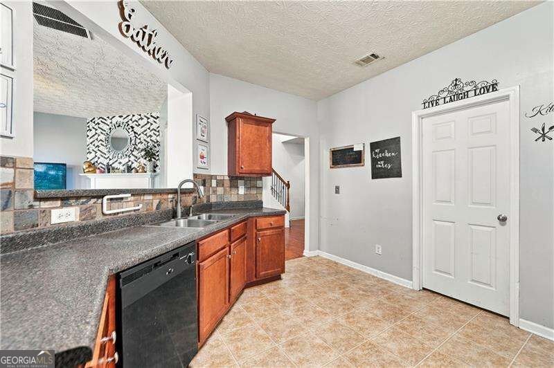 620 Oleander Way Canton - Photo 13