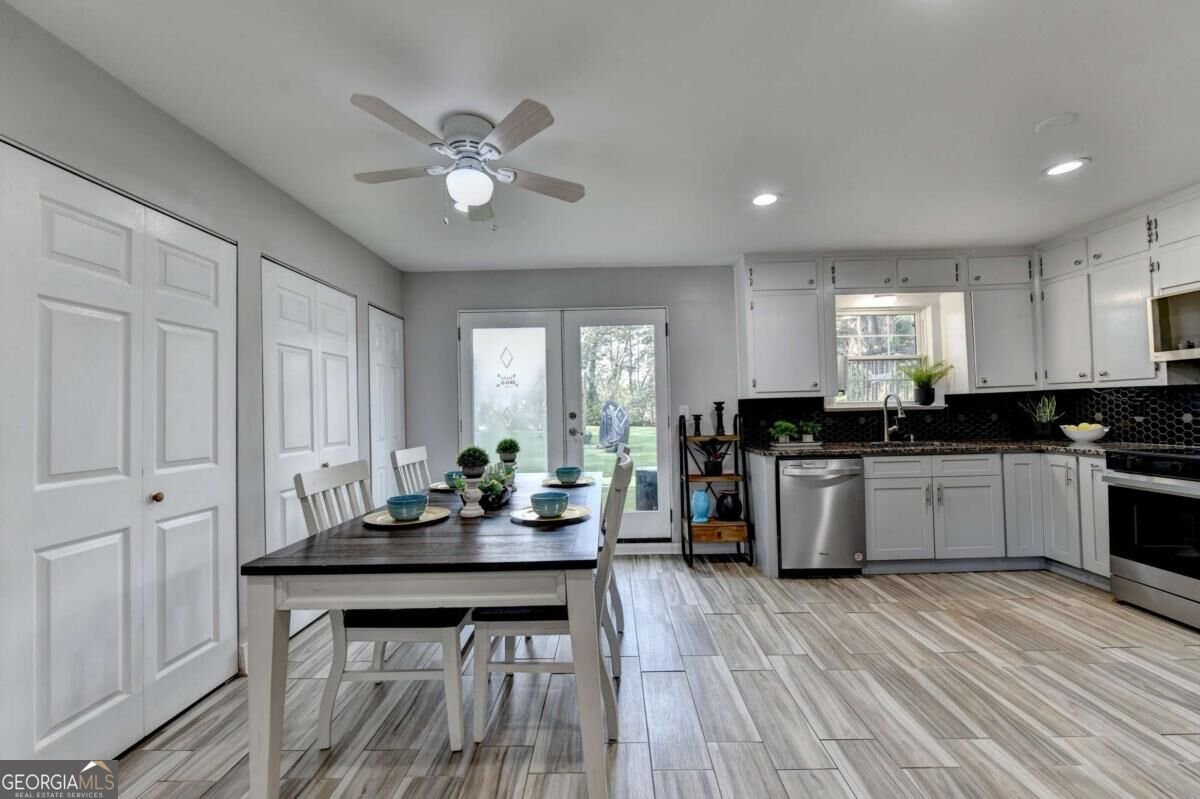 4391 Bryant Drive Lilburn - Photo 16