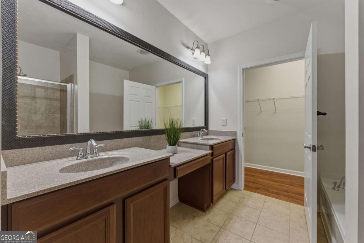 4805 Village Way Smyrna - Photo 14