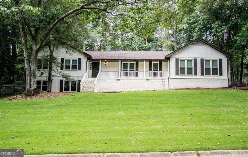 2749 Fieldstone Drive Conyers - main photo