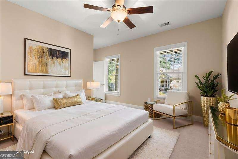 240 Somerset Circle Woodstock - Photo 13