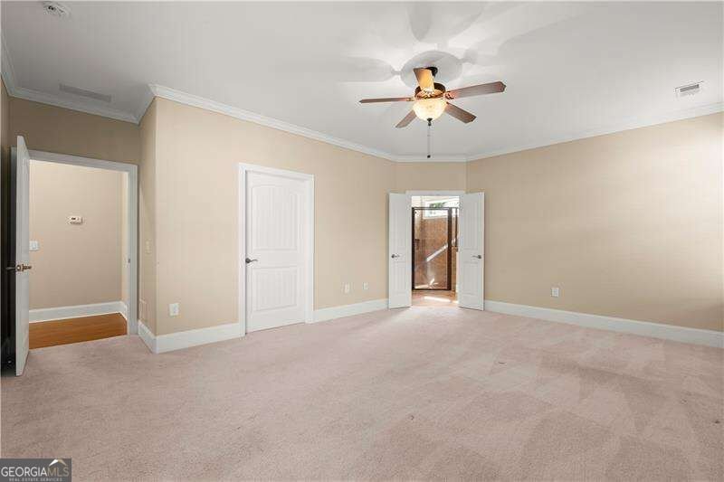240 Somerset Circle Woodstock - Photo 18