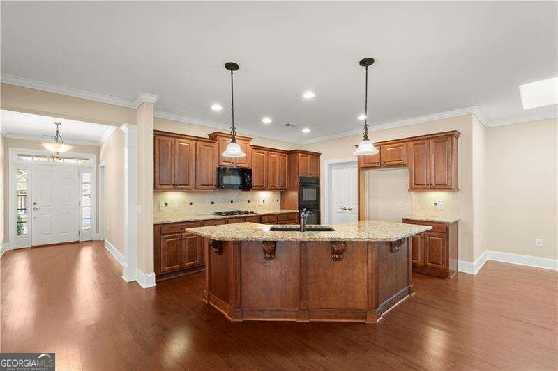 240 Somerset Circle Woodstock - Photo 36