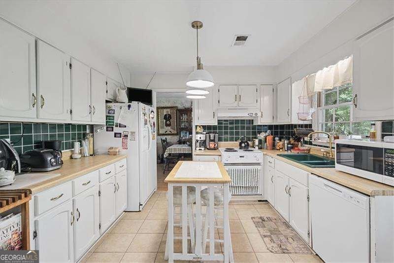 172 Belfast Court Mableton - Photo 11